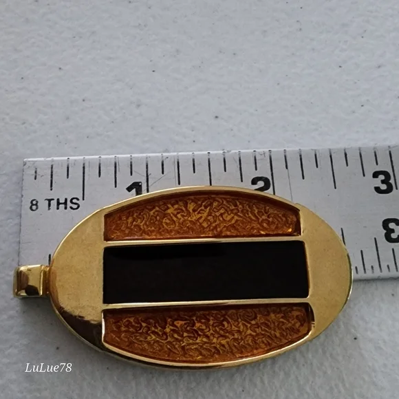 Goldtone and Brown Oval Pendant - Picture 8 of 9